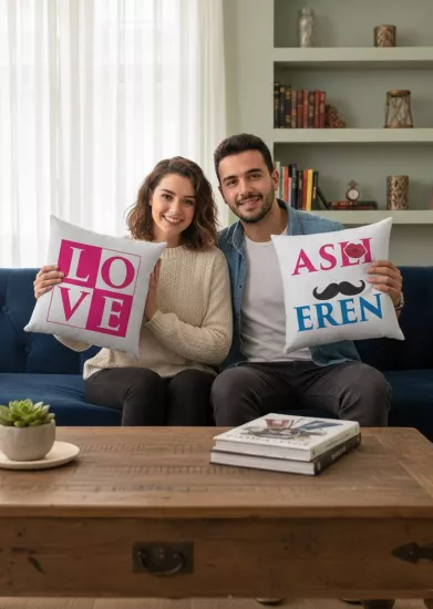 Çiftlere Özel Love Temalı İkili Kare Yastık Seti