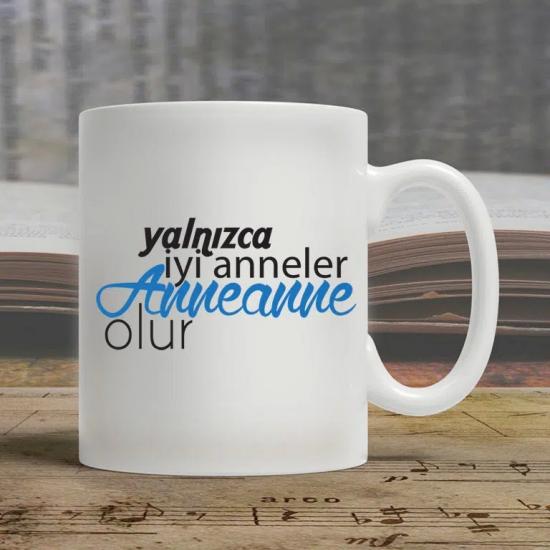 Yalnızca İyi Anneler Anneanne Olur Kupası